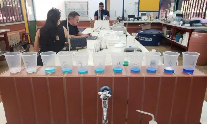 Acadêmicos desenvolvem projeto de filtro com carvão ativado da casca de arroz no Tocantins