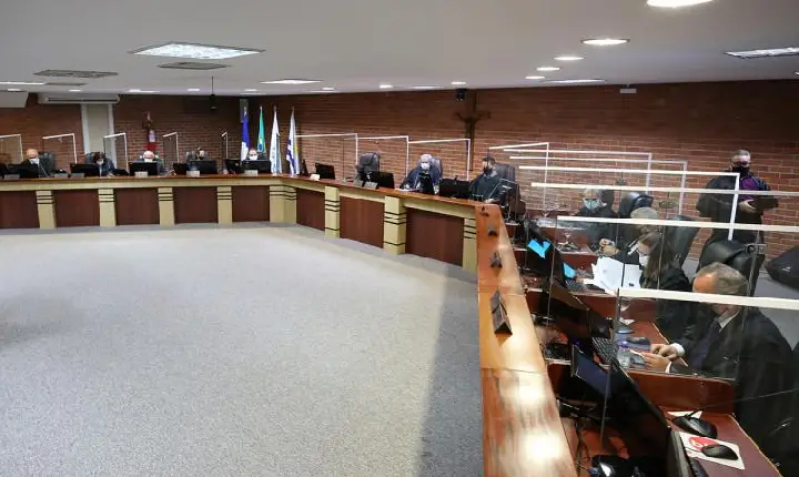 Auxílio-alimentação de juízes e servidores do TJTO é reajustado em 24,8%, para R$ 2.122