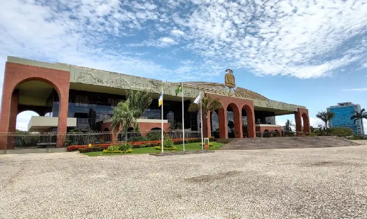 Com expectativa de reduzir burocracia e agilizar processos, Estado regulamenta nova Lei de Licitações