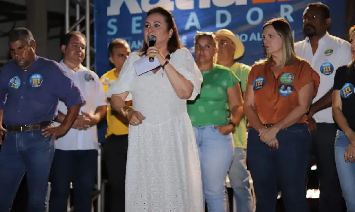 Com filho candidato, Kátia volta a garantir independência na disputa pelo Palácio