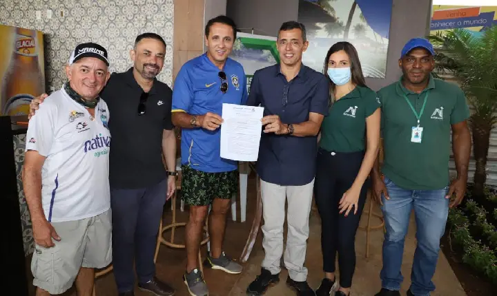 Durante torneio de pesca esportiva em Luzimangues, Gaguim recebe licença. O evento aconteceu no Five Senses Resort neste sábado (5).