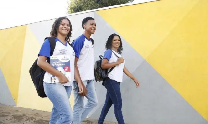 Educação divulga calendário de matrículas da rede estadual para 2024