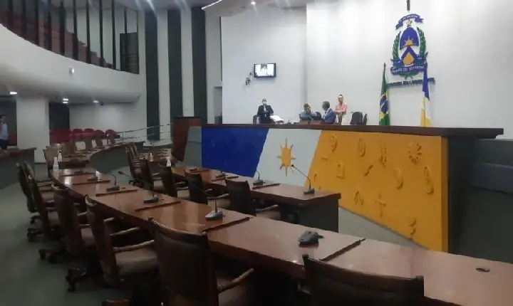 Em período eleitoral, deputados faltam e Assembleia Legislativa faz sessões relâmpago
