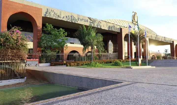 Estado autoriza antecipação de passivos dos servidores por instituições financeiras