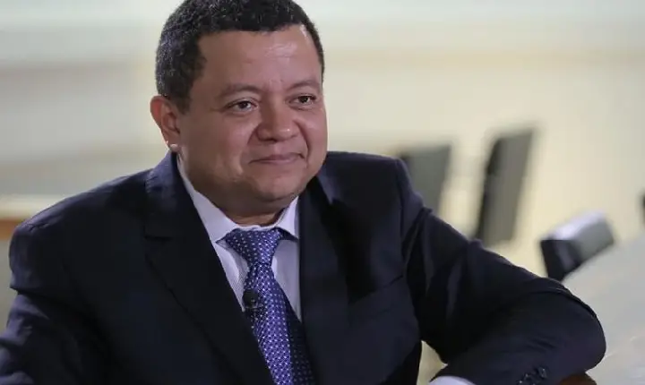 Ex-juiz Márlon Reis anuncia candidatura a federal no grupo de Amastha após desistência de Andrino