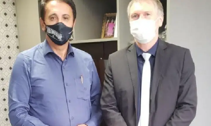 Gaguim reafirma compromisso com Universidade Federal do Norte do Tocantins