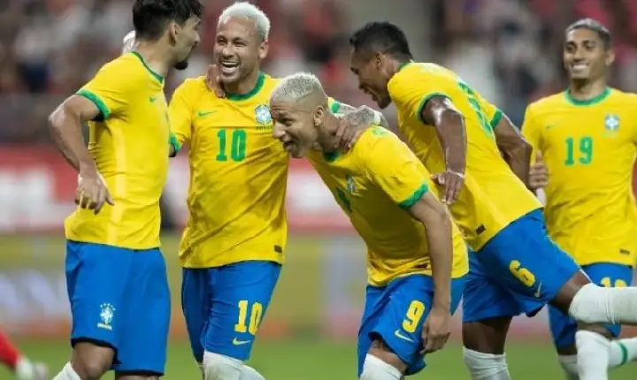 Governador decreta horários facultativos em dias de jogos do Brasil na Copa do Mundo