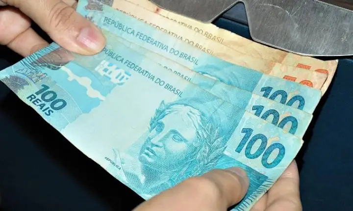 Governo antecipa pagamento dos salários de novembro; folha líquida soma R$ 243 milhões