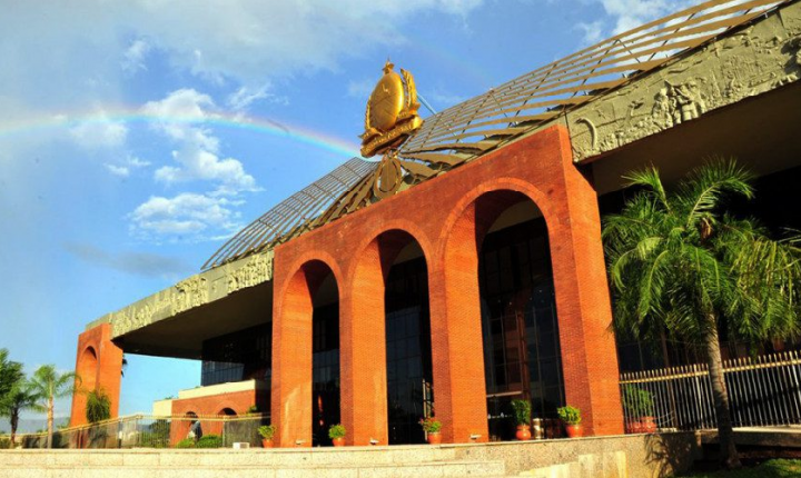 Governo designa mais de 500 servidores efetivos para funções comissionadas em várias secretarias