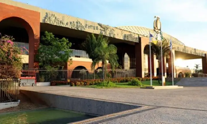 Governo paga mais de R$222,5 mi em salários antecipados e progressões para servidores