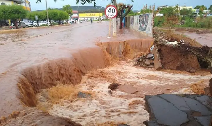 Inmet prevê mais chuvas intensas com ventania no Tocantins