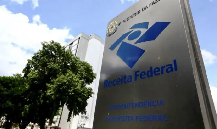 Novo concurso da Receita Federal deve abrir quase 700 vagas; edital em até 6 meses