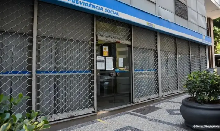 Presidente Lula sanciona lei para reduzir filas do INSS