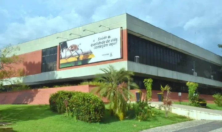 Secretaria da Saúde lança editais com 3.073 vagas para internato, estágio e residência médica