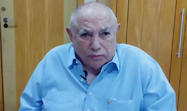 Siqueira Campos volta a ser internado em UTI em Palmas com febre e pressão baixa