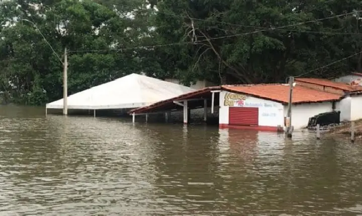 Situação de emergência é decretada em Miracema após inundações causadas pela chuvas