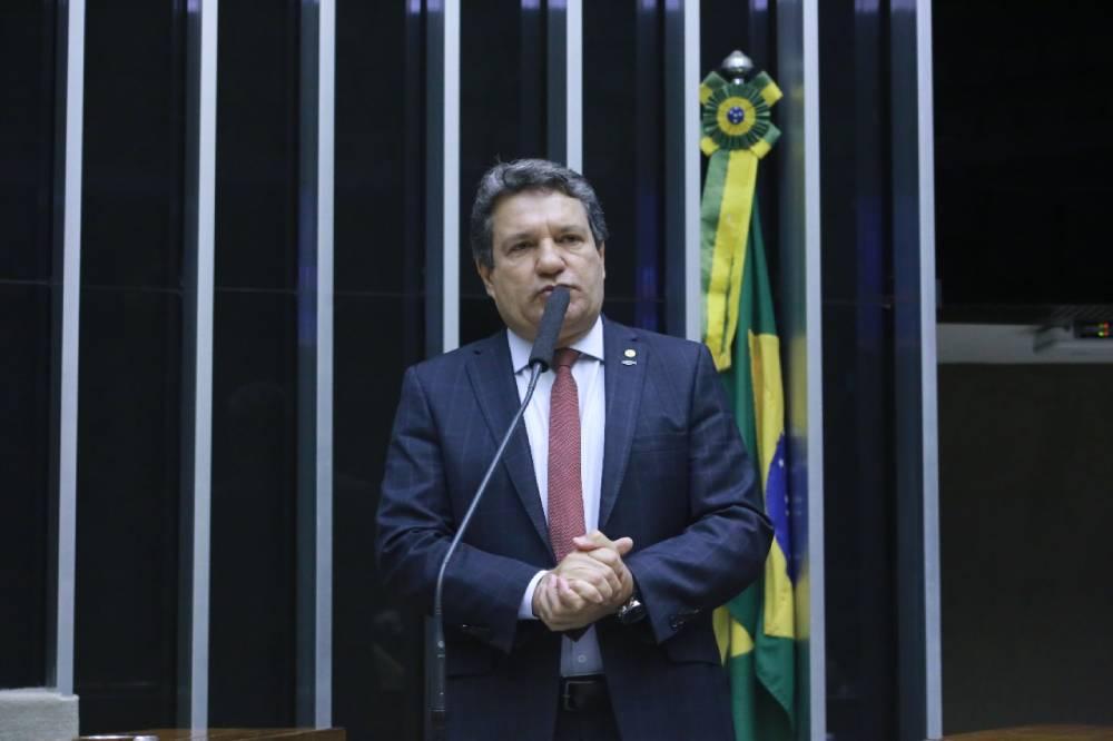 Ministério da Saúde libera mais de R$ 2 milhões em emendas de Damaso para nove cidades tocantinenses