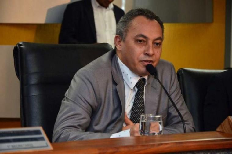 Sobre denúncia de associação, Marilon Barbosa fala em 'conotação política' e nega ameaças