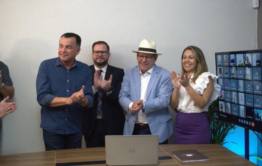 De forma inovadora, coligação de Ronaldo Dimas registra candidaturas