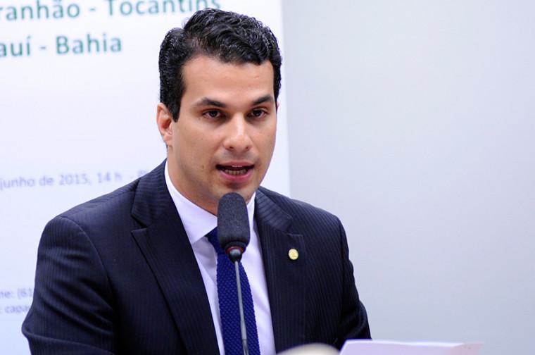 Irajá dispara de novo pesquisa da Faet para rebater estagnação de 8% mostrada pela TV Anhanguera