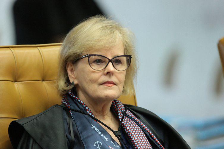 Ministra Rosa Weber assume presidência do STF, defende democracia e repudia intolerância e discurso de ódio