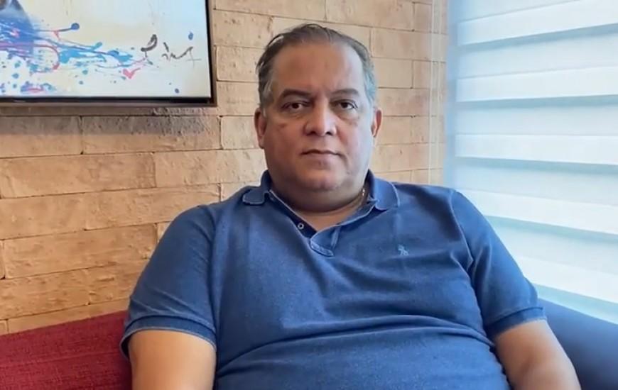 Na reta final das eleições, Eduardo Gomes critica pesquisas e vê segundo turno
