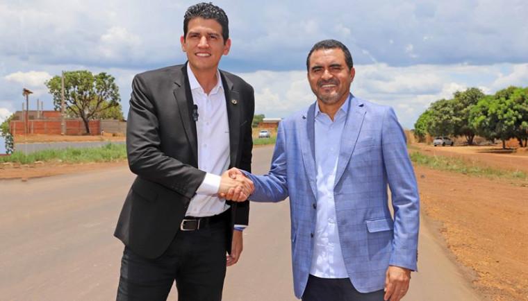 Ministro da Infraestrutura garante federalização da TO-010 e verba para aeroporto no Jalapão