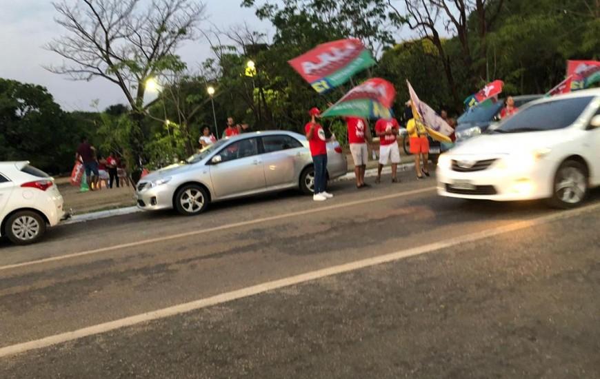 Uma eleição plebiscitária: a escolha entre a civilização e a barbárie
