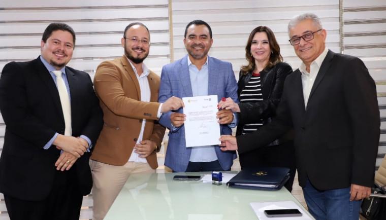 Agência de Fomento lança linha de crédito para projetos de energia solar