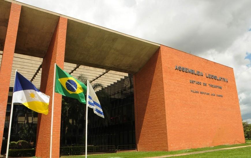 Assembleia e Câmara de Palmas realizam sessões solenes e homenagens às mulheres