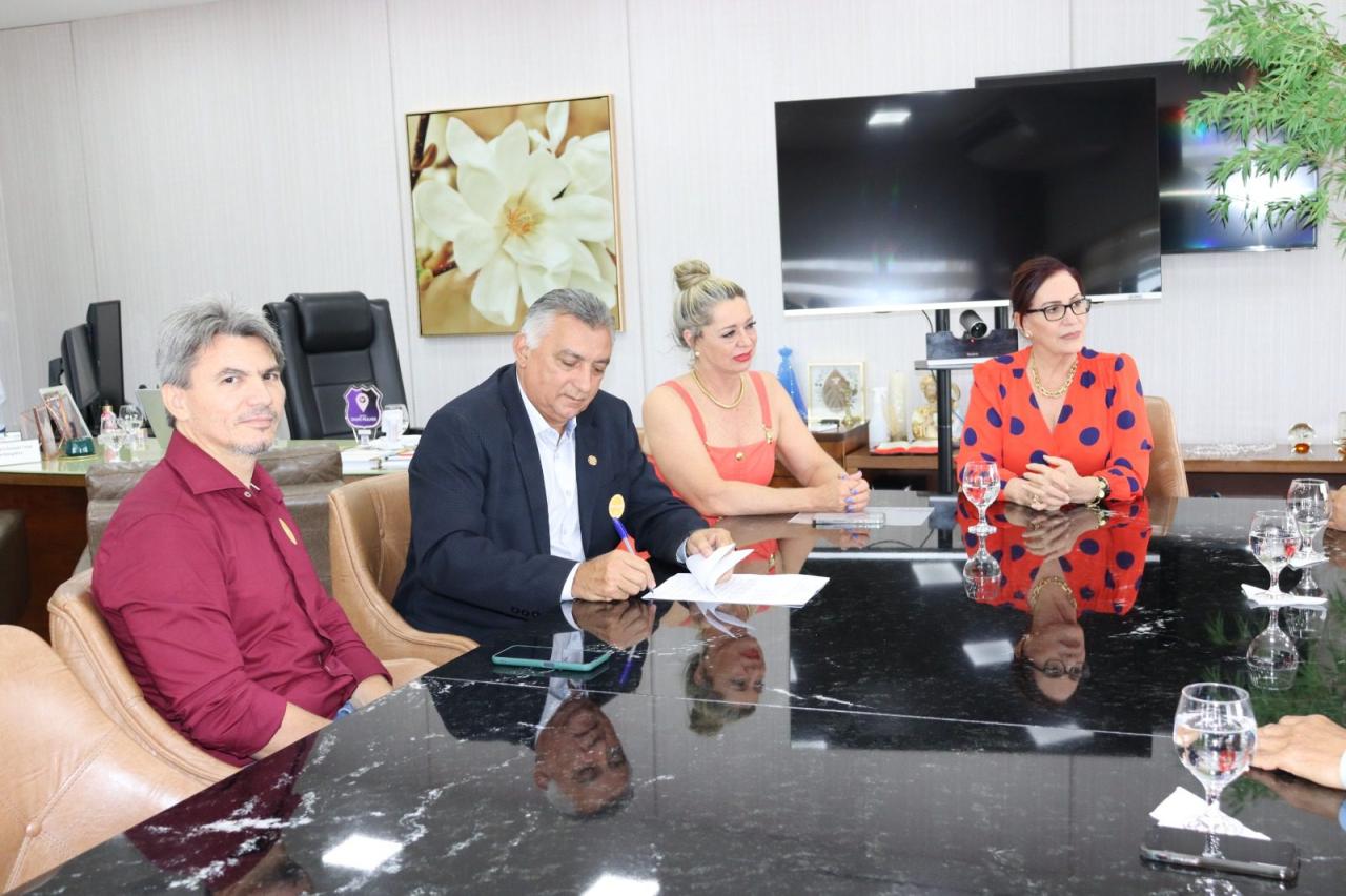 Estado e TJTO assinam portaria para gerenciamento e funcionamento da Central de Vagas do Sistema Socioeducativo