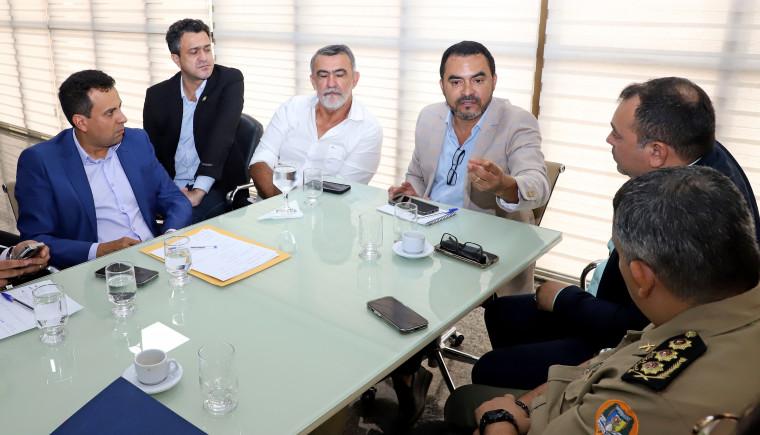 Governador Wanderlei Barbosa determina reforço policial e psicólogos para escolas do Estado