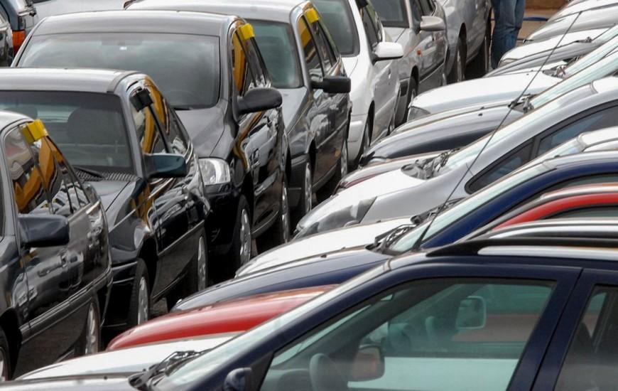 Governo Federal publica Medida Provisória que concede desconto a carros populares