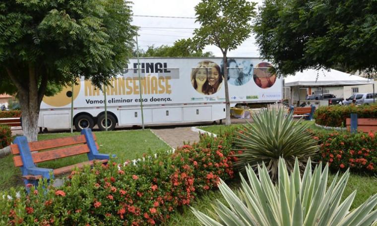 Carreta do projeto Roda-Hans inicia atendimentos pela região do Bico do Papagaio