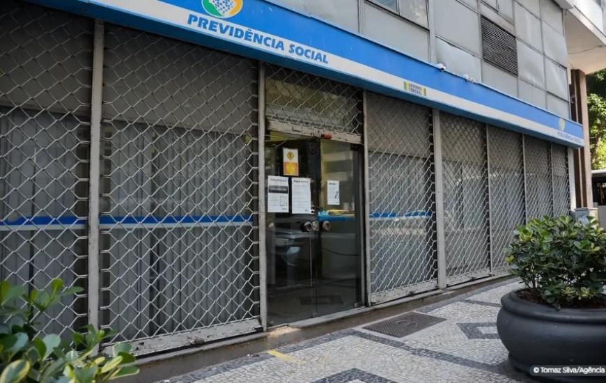 Presidente Lula sanciona lei para reduzir filas do INSS