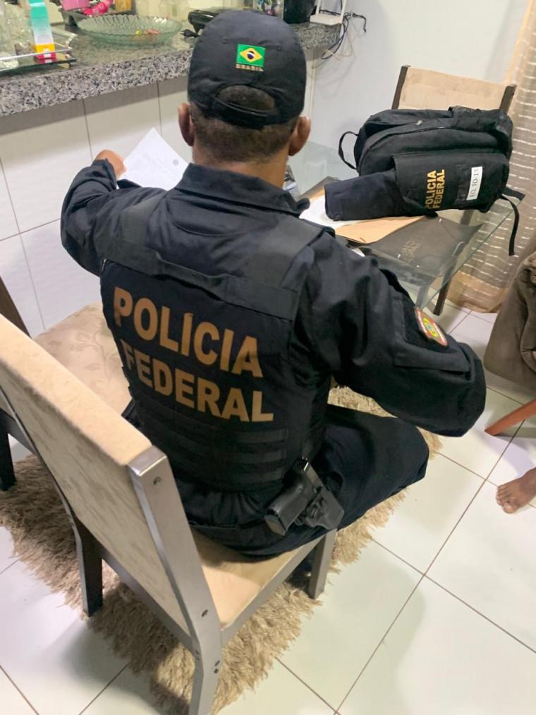 PF apura corrupção no transporte escolar em Formoso do Araguaia; propina bancou viagem a Duba