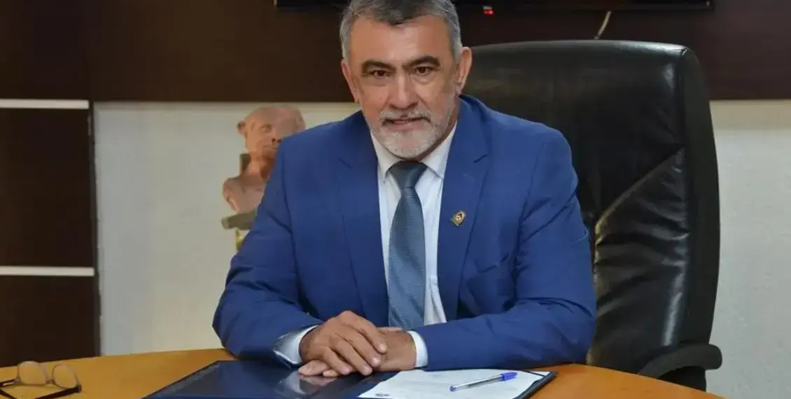 Amélio Cayres destina que R$ 1,34 milhão em emendas parlamentares para obras e eventos em 11 municípios