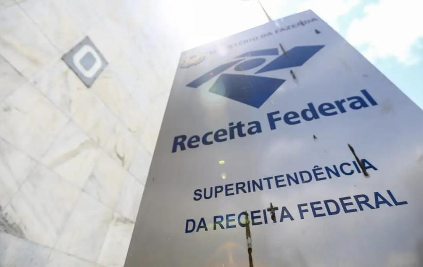 Na pós operação contra o PCC, Receita divulga regras que equiparam fintechs a bancos